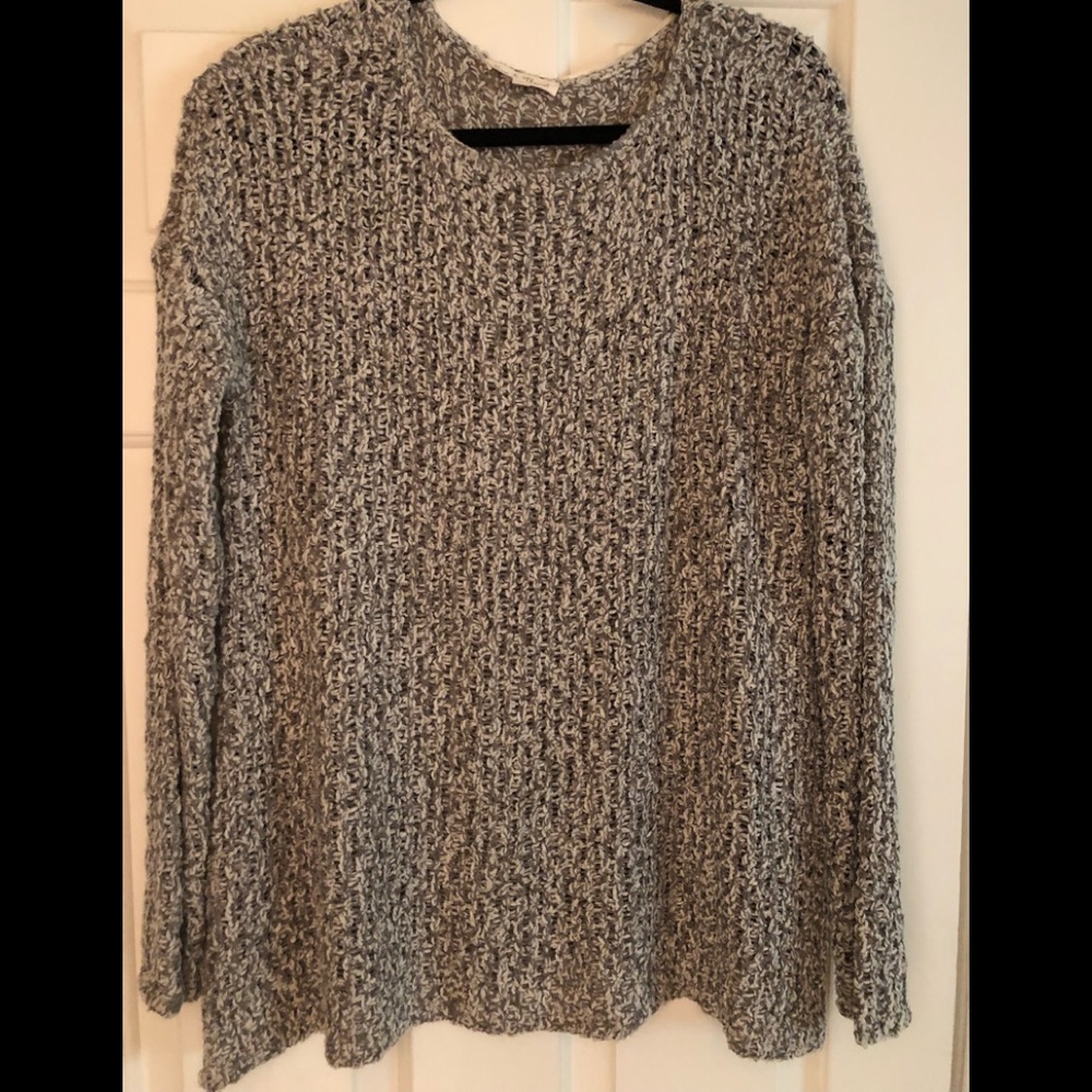 Hem and Thread medium Sweater